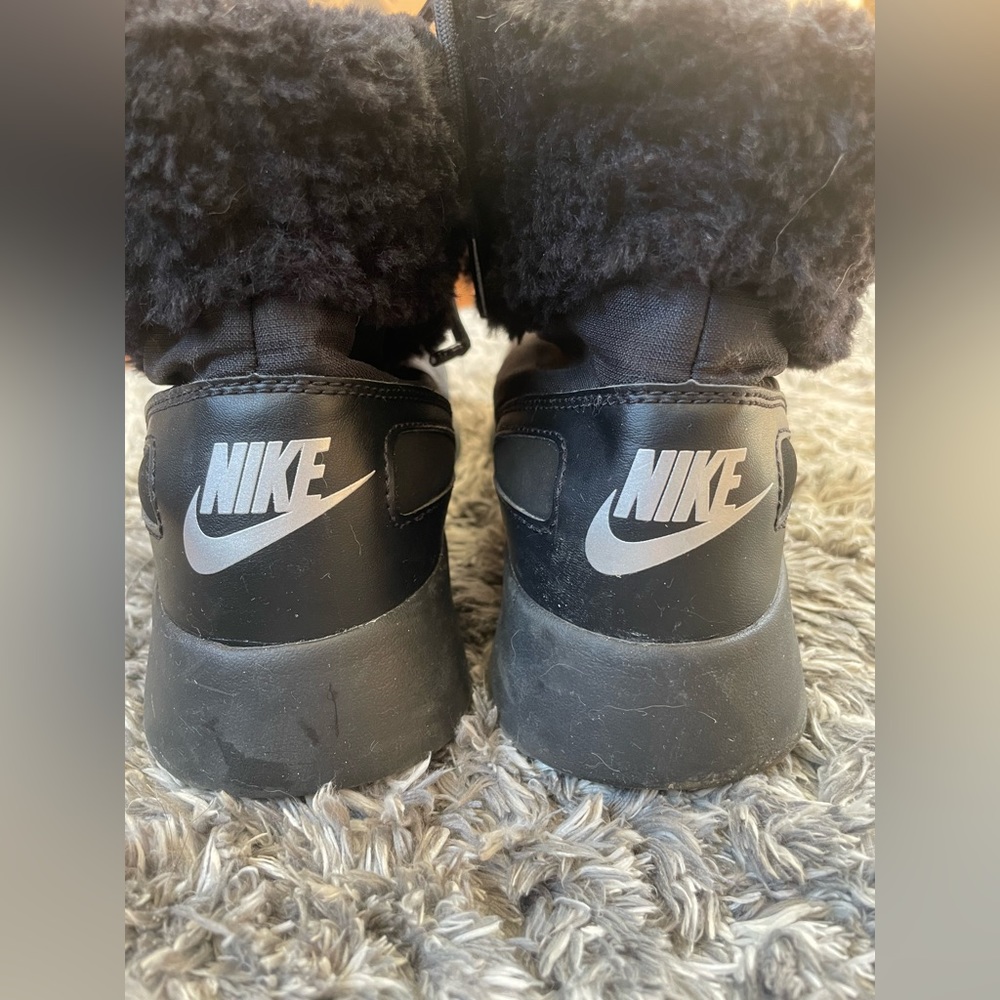 Nike Boots